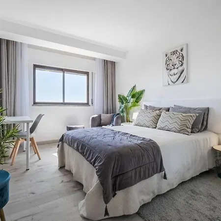 Super Platinum Apartamento