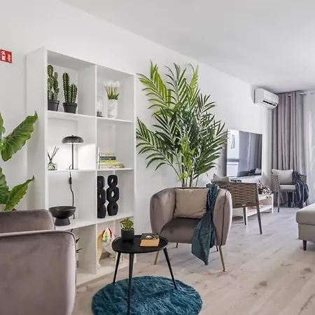 Super Platinum Apartamento