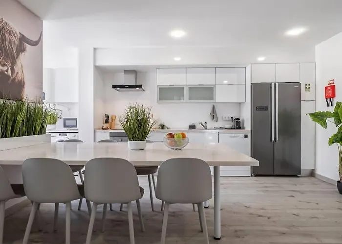 דירה Super Platinum פונשל